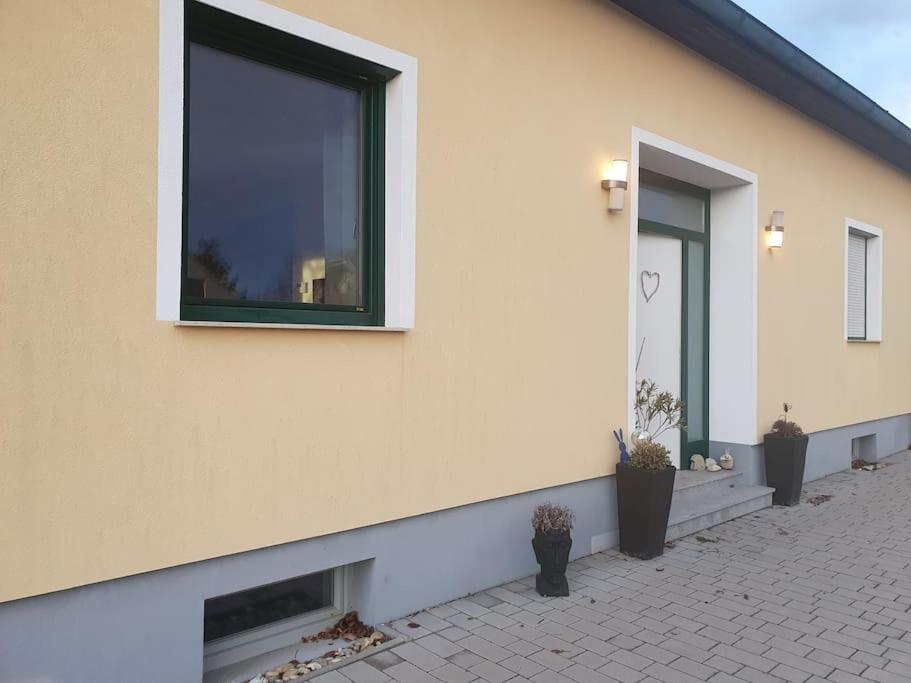 Mareli Neusiedler Stadthaus Neusiedl am See Esterno foto